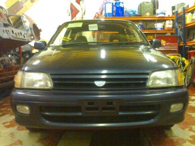 Brake pads and discs2210.jpg Brake pads and discs2210.jpg